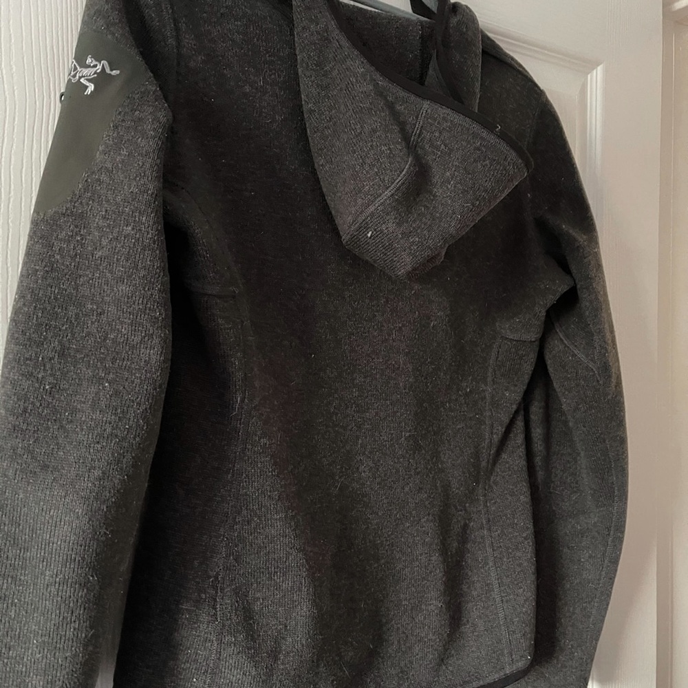 Arc’teryx fleece women’s hoodie-s